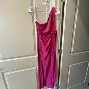 Abercrombie one shoulder satin knotted midi dress! Worn once!